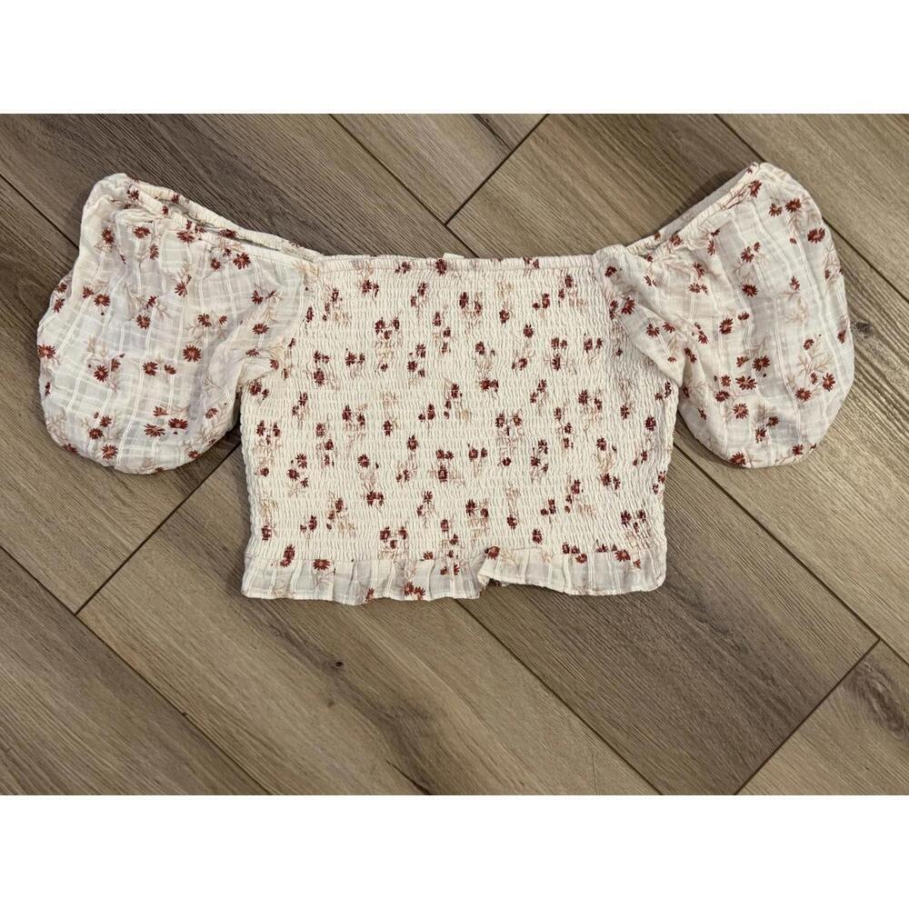 American Eagle Top Womens Large White Floral Smocked Puff Sleeve Crop Shirt - Picture 1 of 6